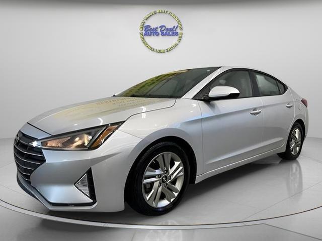Silver 2019 Hyundai Elantra Sedan Front-Wheel Drive 6-Speed Automatic