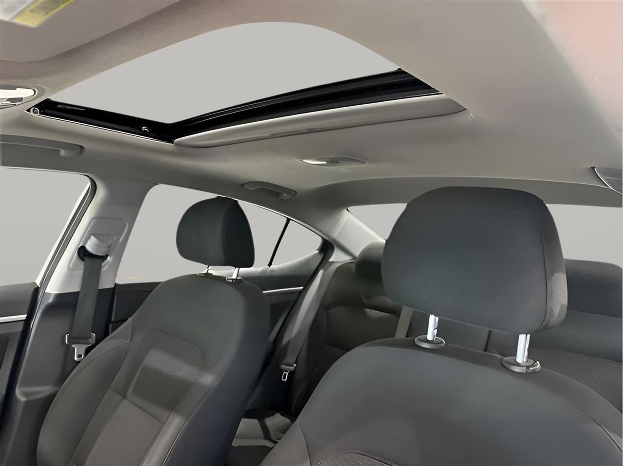 Hyundai Elantra Value Edition Auto 2019