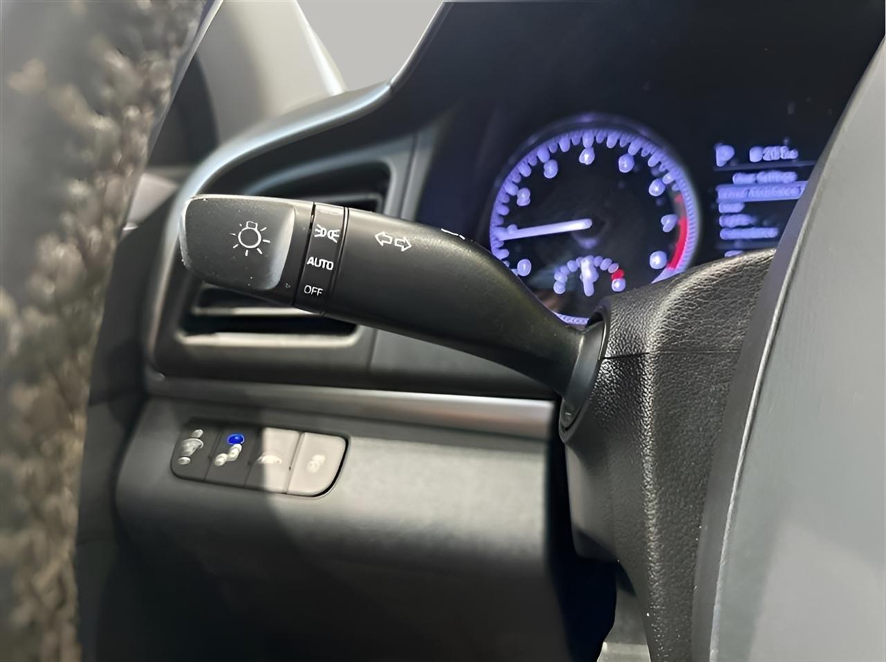 Hyundai Elantra Value Edition Auto 2019