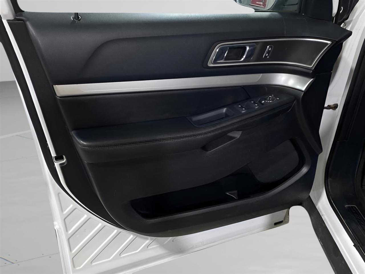 Ford Explorer XLT 4WD 2016