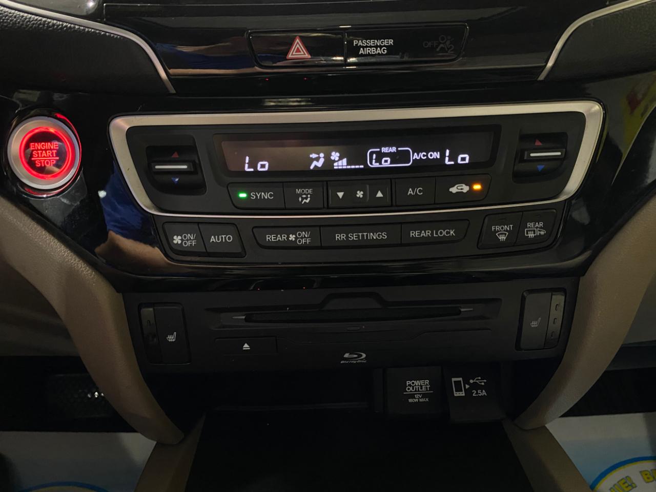 Honda Pilot Touring 4WD 2021