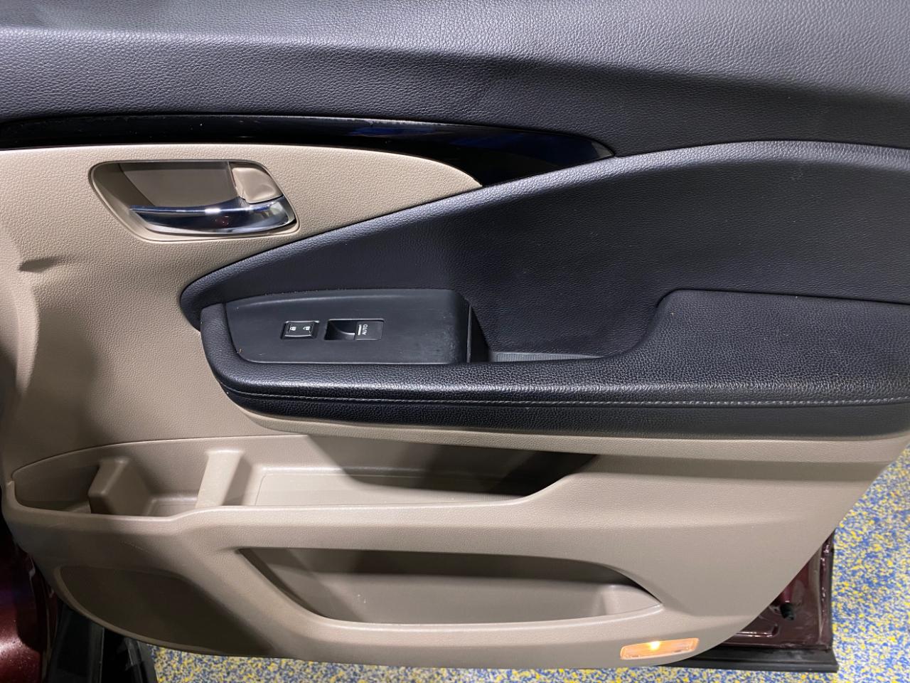 Honda Pilot Touring 4WD 2021