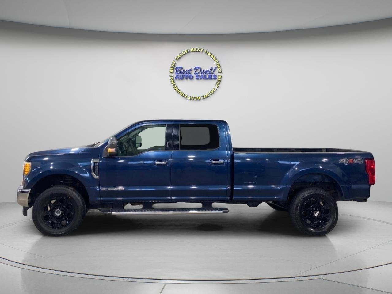 Ford F-250 SD XLT Crew Cab Long Bed 4WD 2017