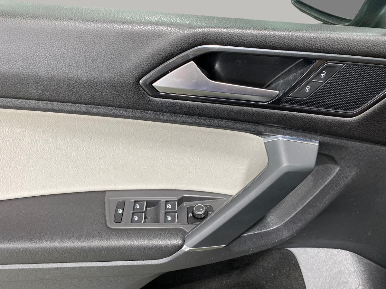 Volkswagen Tiguan SE 4Motion AWD 2018