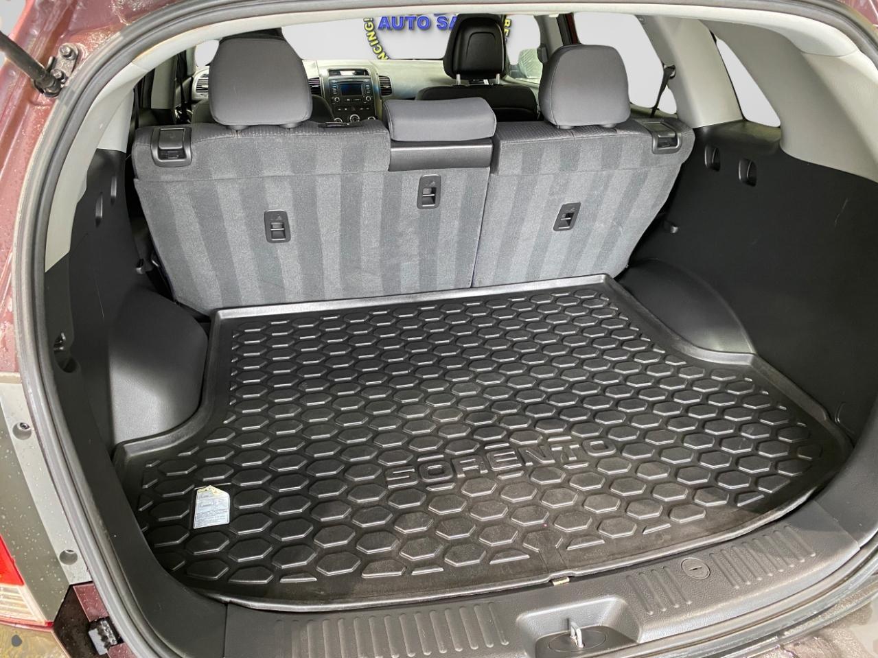 Kia Sorento LX 4WD 2013