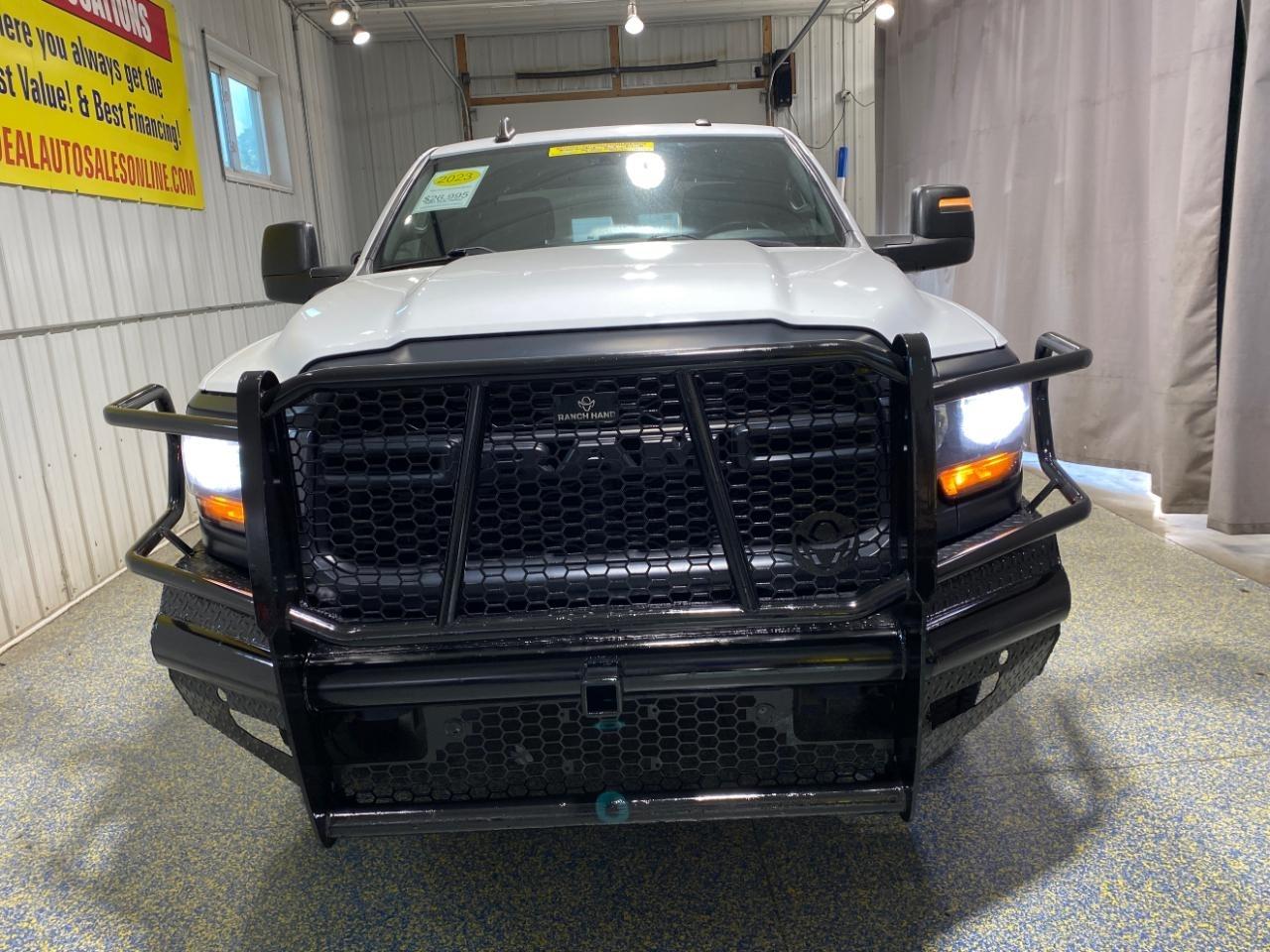 RAM 2500 Tradesman Crew Cab LWB 4WD 2023