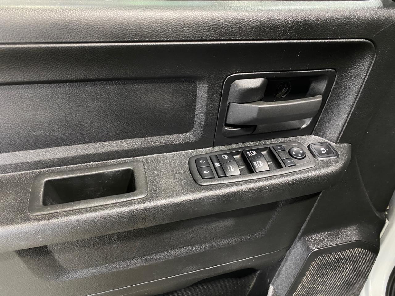 RAM 2500 Tradesman Crew Cab LWB 4WD 2023