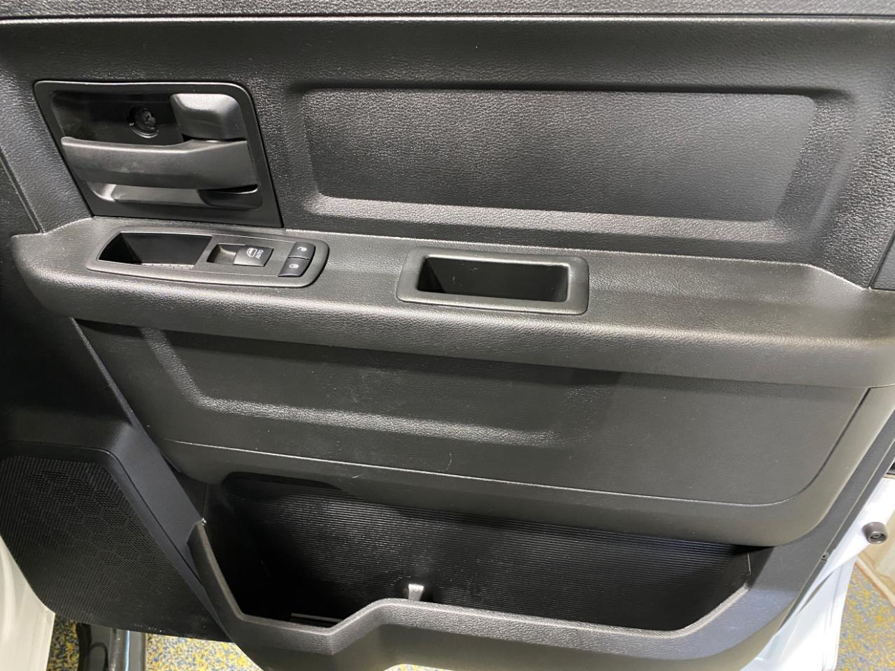 RAM 2500 Tradesman Crew Cab LWB 4WD 2023