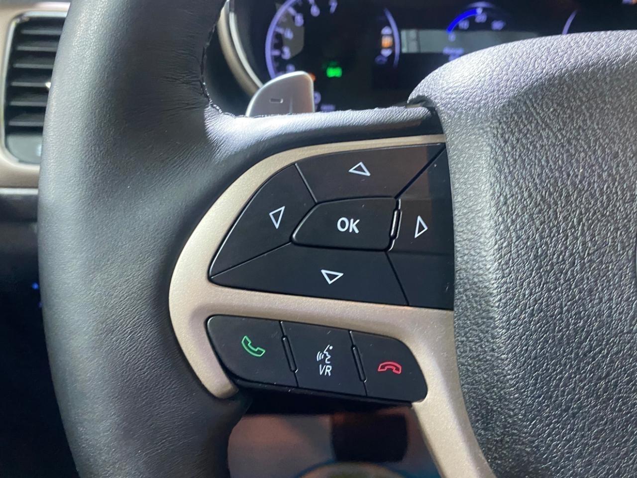 Jeep Grand Cherokee Laredo 4WD 2017
