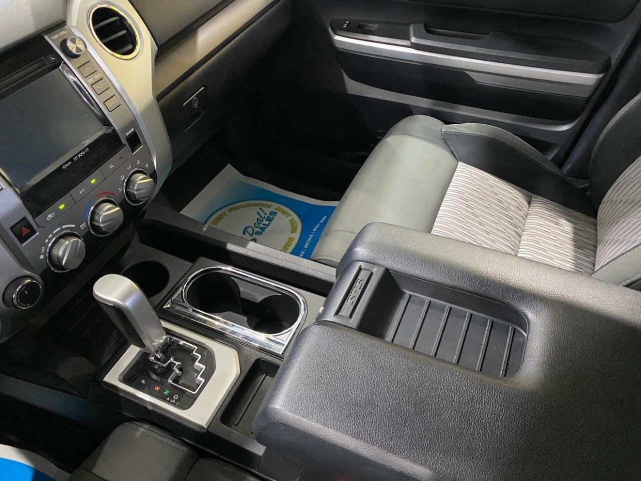 Toyota Tundra SR5 5.7L V8 FFV Double Cab 4WD 2015