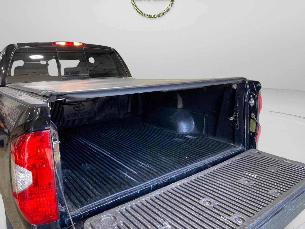 Toyota Tundra SR5 5.7L V8 FFV Double Cab 4WD 2015