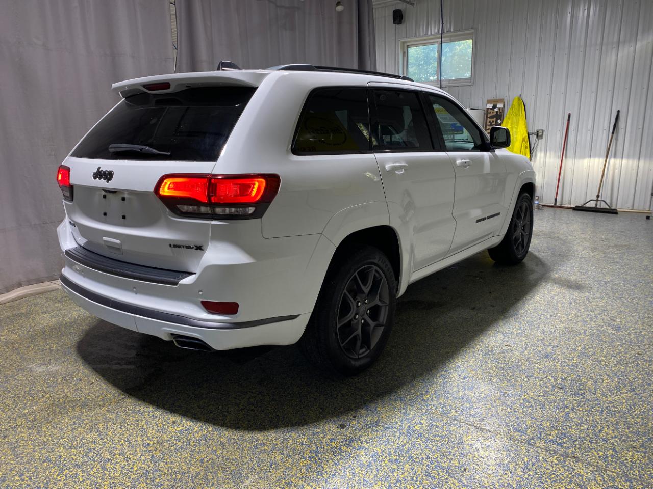 Jeep Grand Cherokee  2020