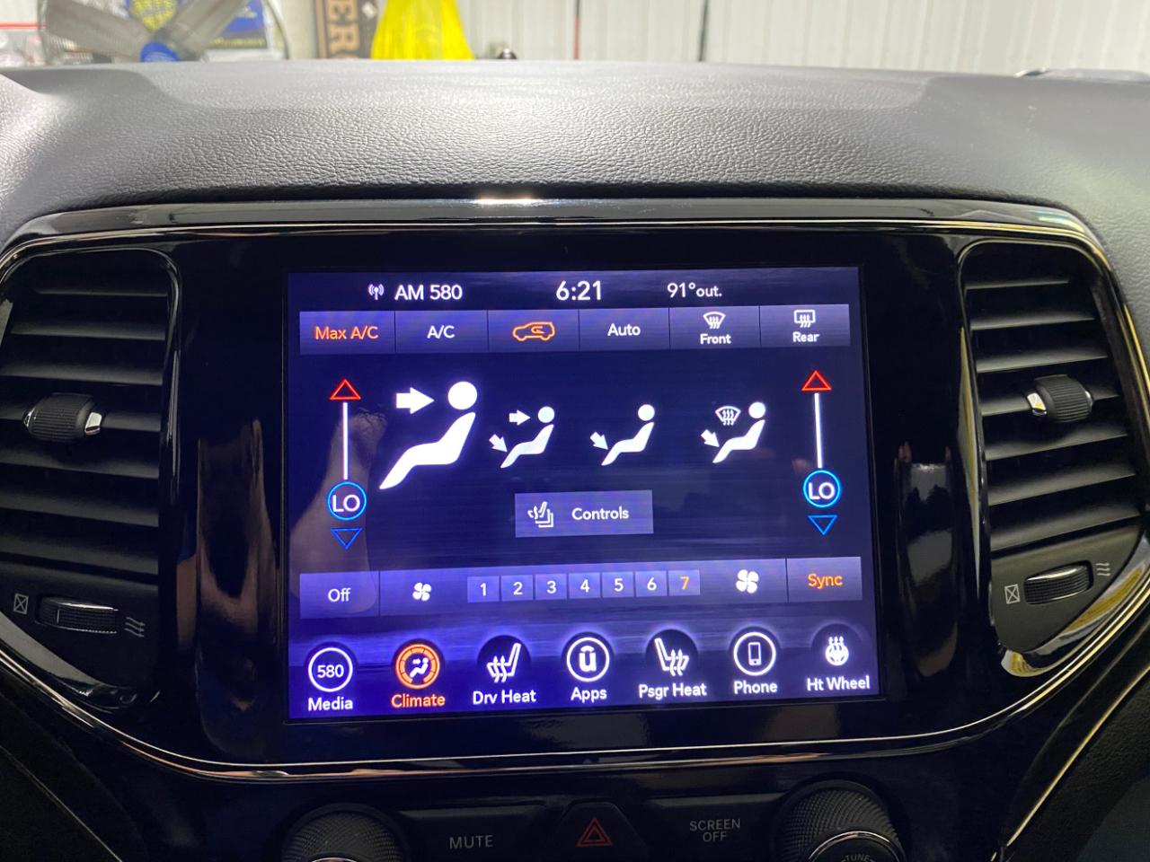 Jeep Grand Cherokee  2020