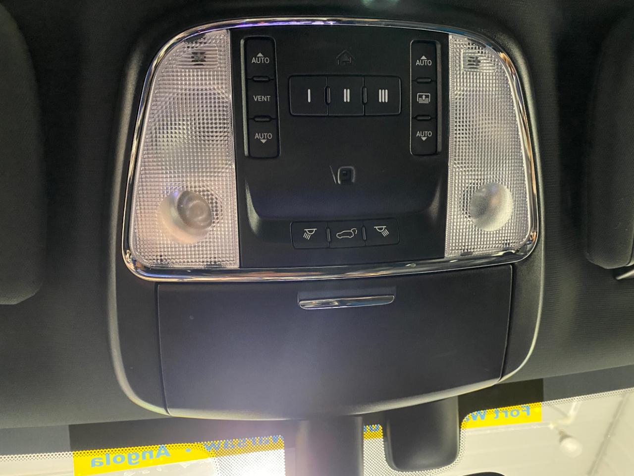 Jeep Grand Cherokee  2020