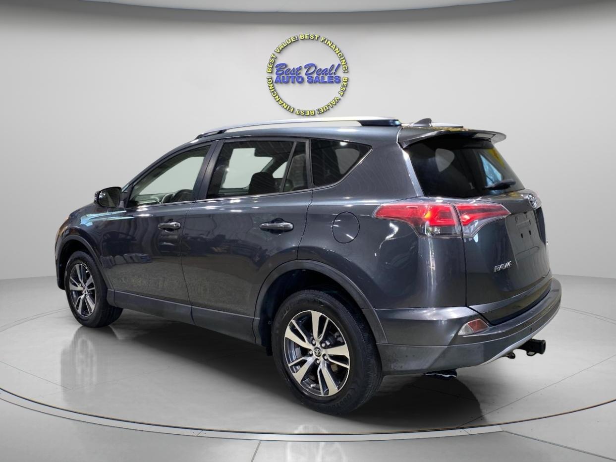 Toyota RAV4  2017