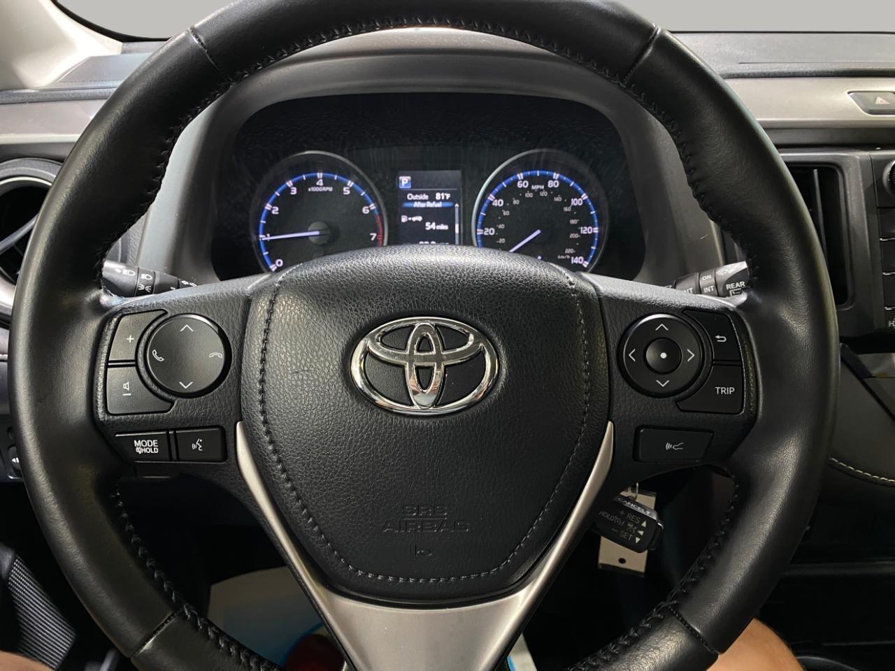 Toyota RAV4  2017