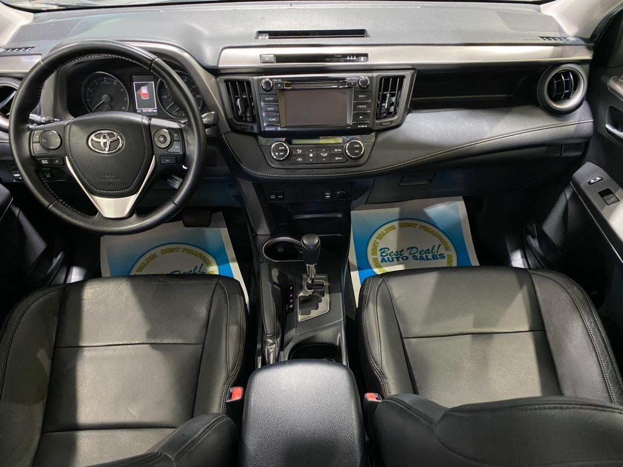 Toyota RAV4  2017