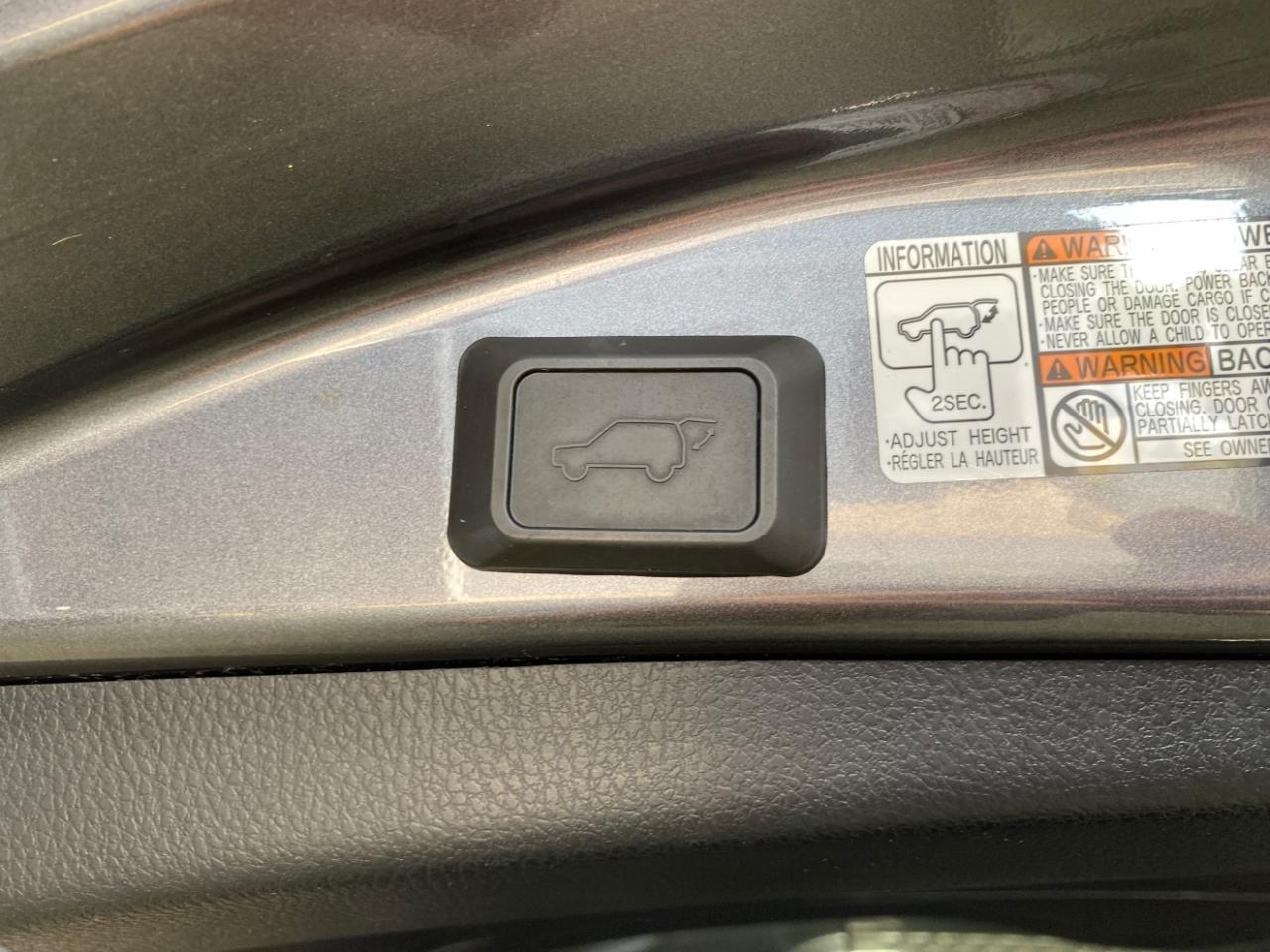 Toyota RAV4  2017