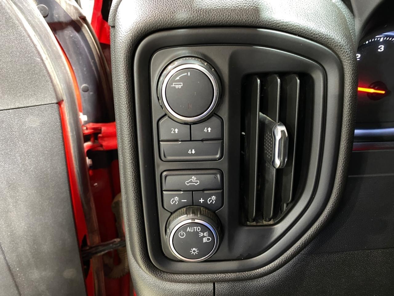 Chevrolet Silverado 2500HD Work Truck Crew Cab Short Box 4WD 2021