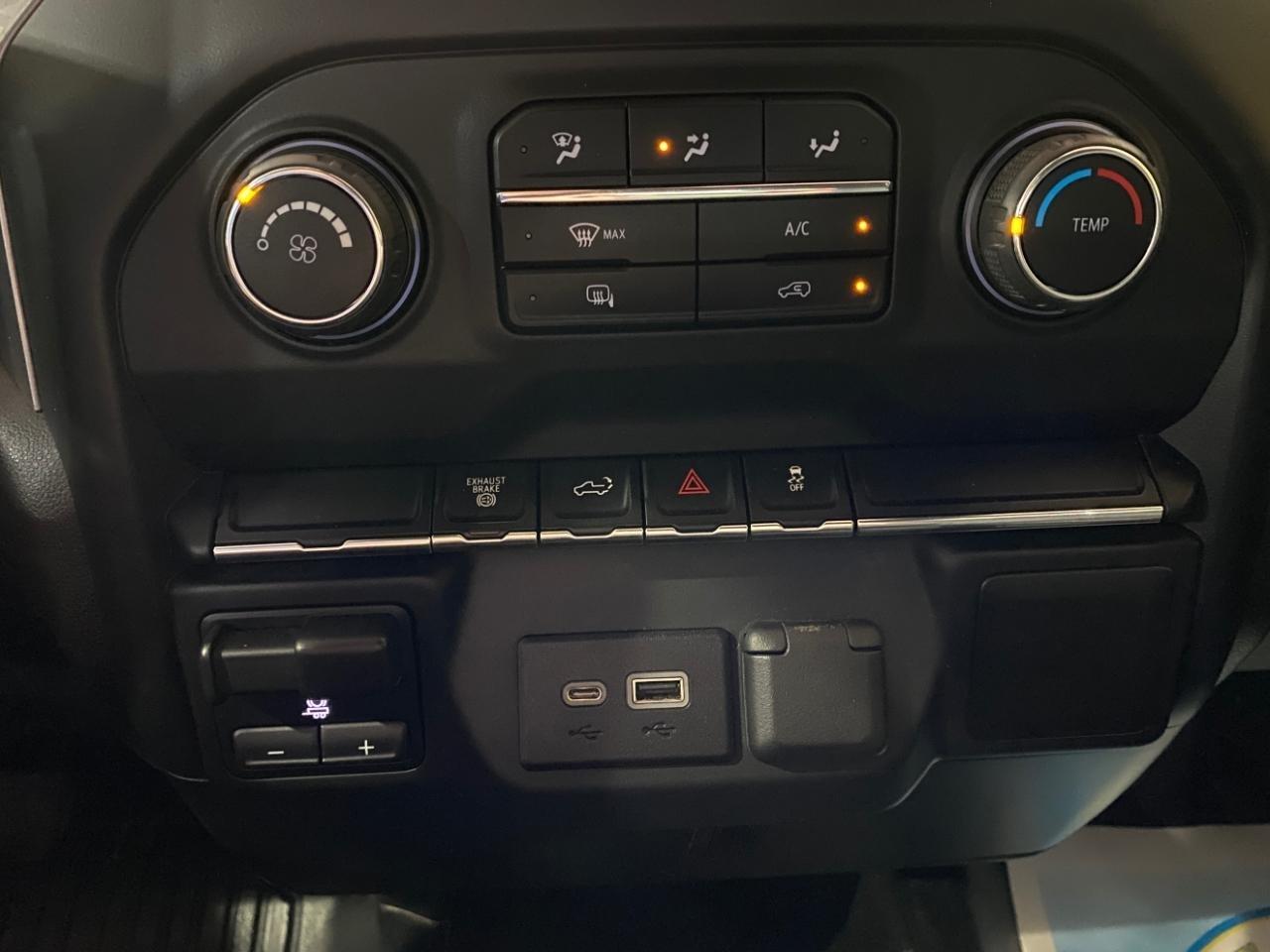 Chevrolet Silverado 2500HD Work Truck Crew Cab Short Box 4WD 2021