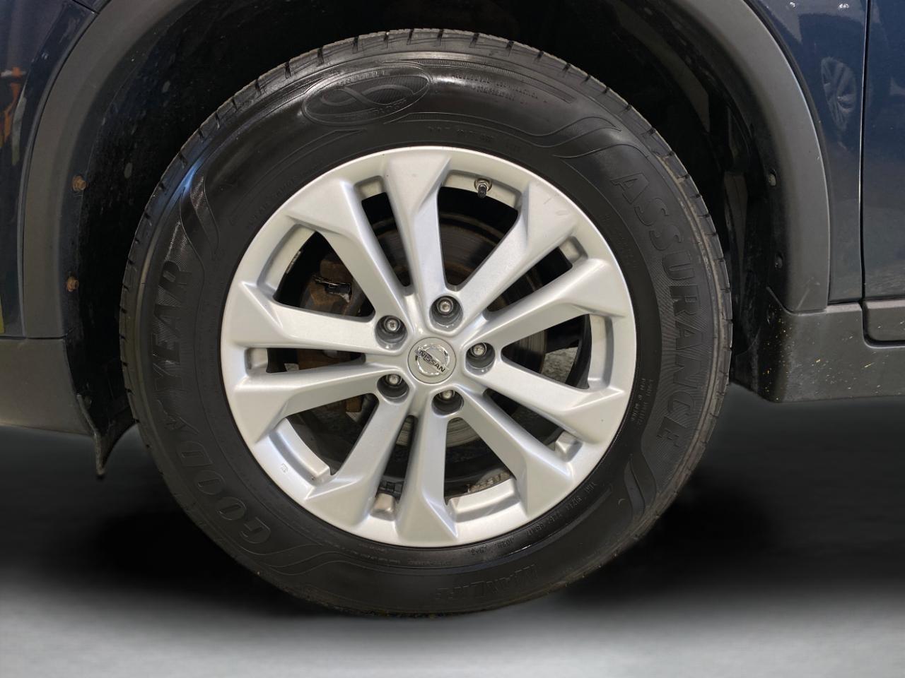 Nissan Rogue SV AWD 2015