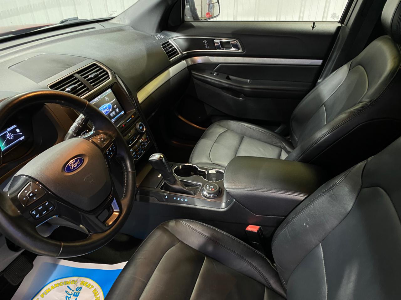 Ford Explorer XLT 4WD 2016