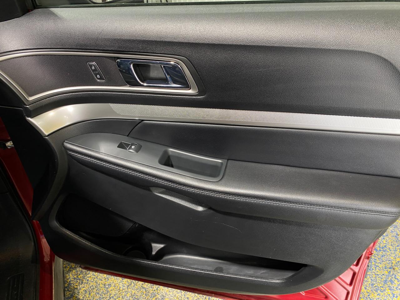Ford Explorer XLT 4WD 2016