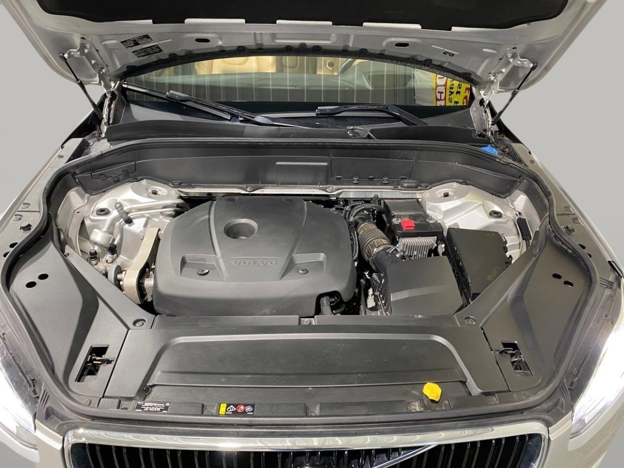 Volvo XC90 T6 Momentum AWD 2019