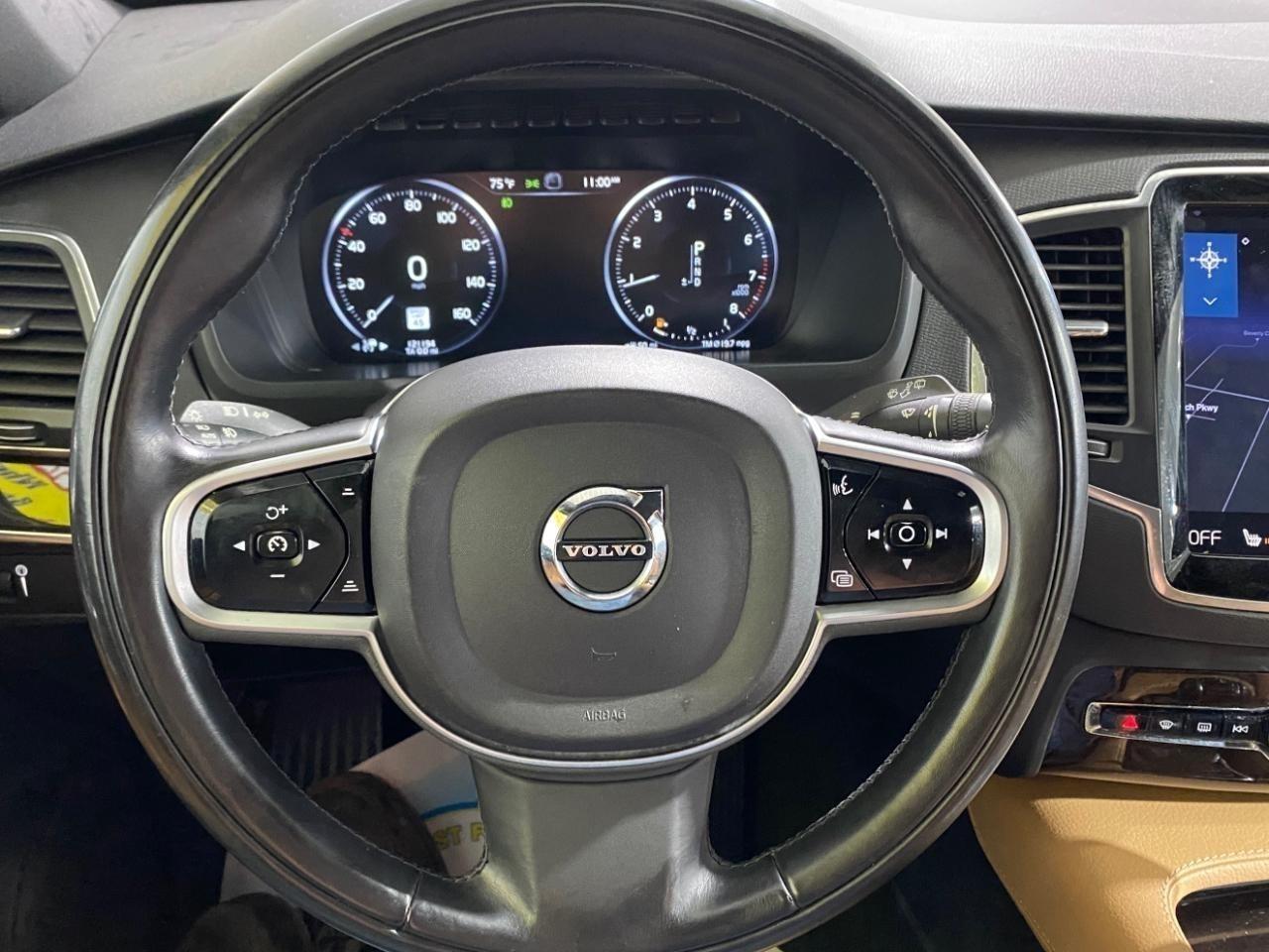Volvo XC90 T6 Momentum AWD 2019
