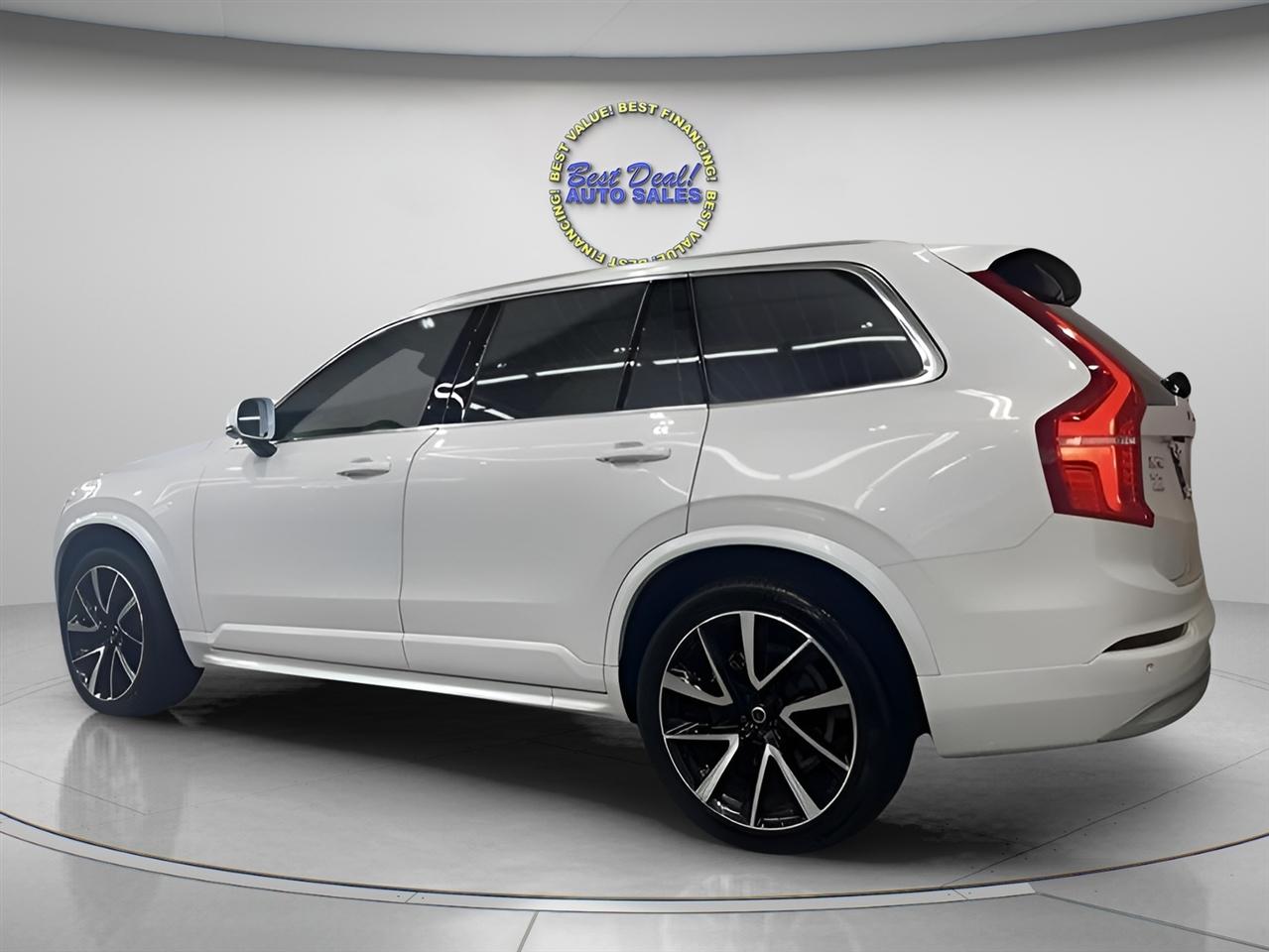 Volvo XC90 T6 Momentum AWD 2022