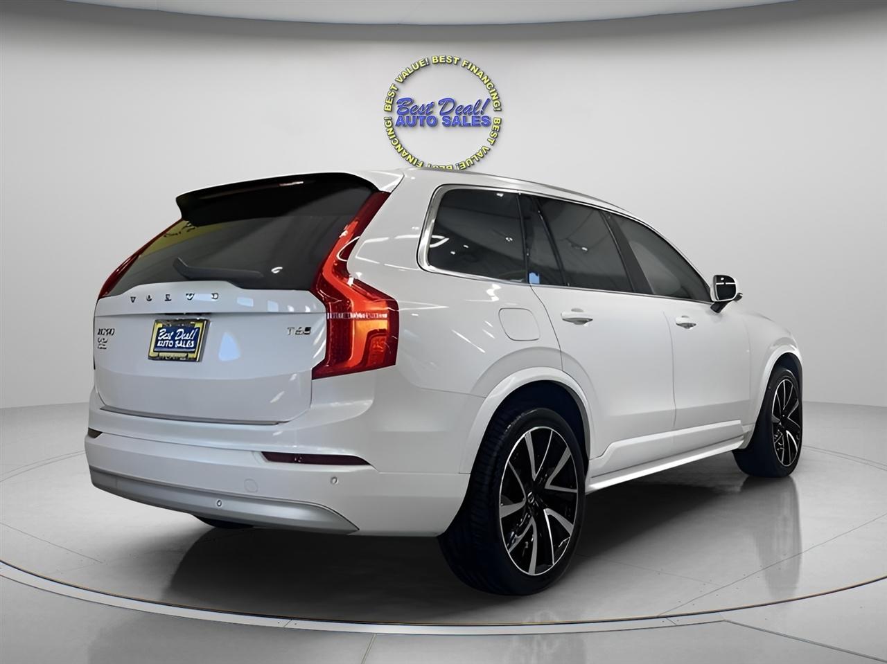 Volvo XC90 T6 Momentum AWD 2022