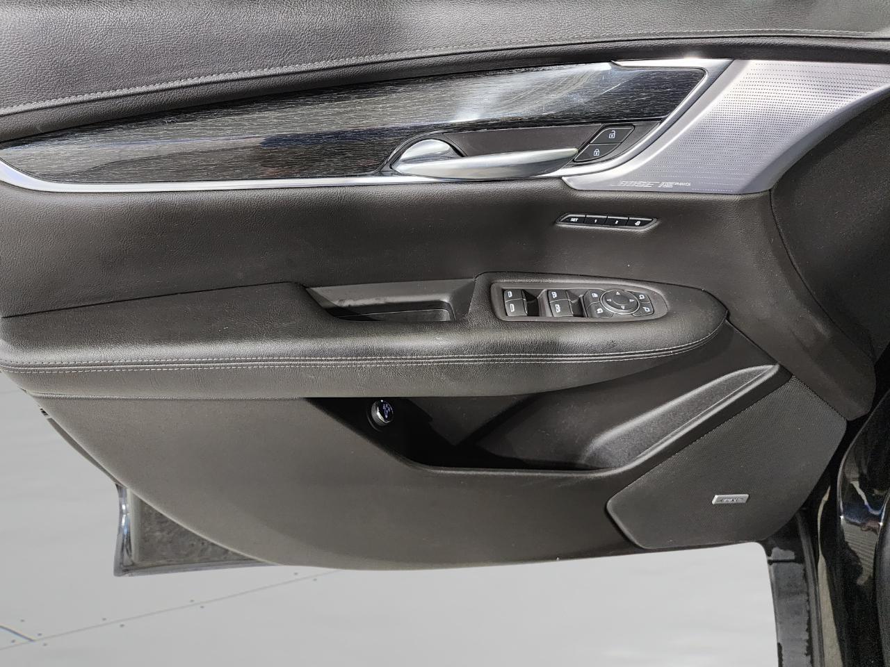 Cadillac XT5  2020
