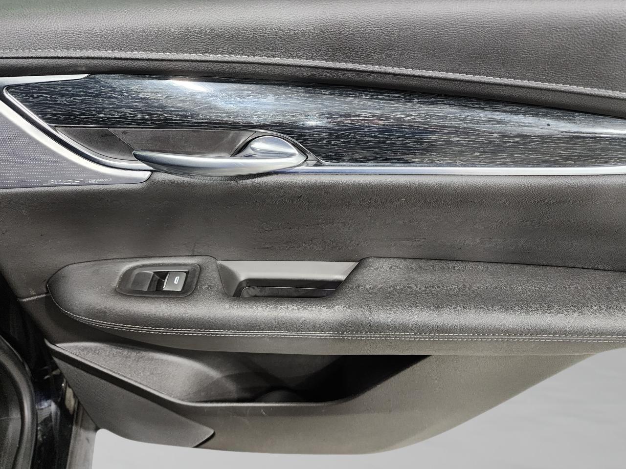 Cadillac XT5  2020