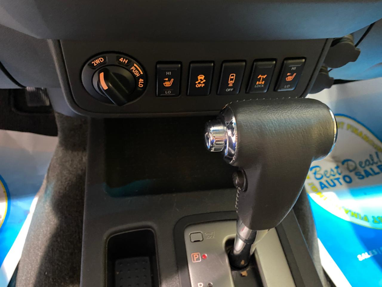 Nissan Frontier SL Crew Cab 5AT 4WD 2015