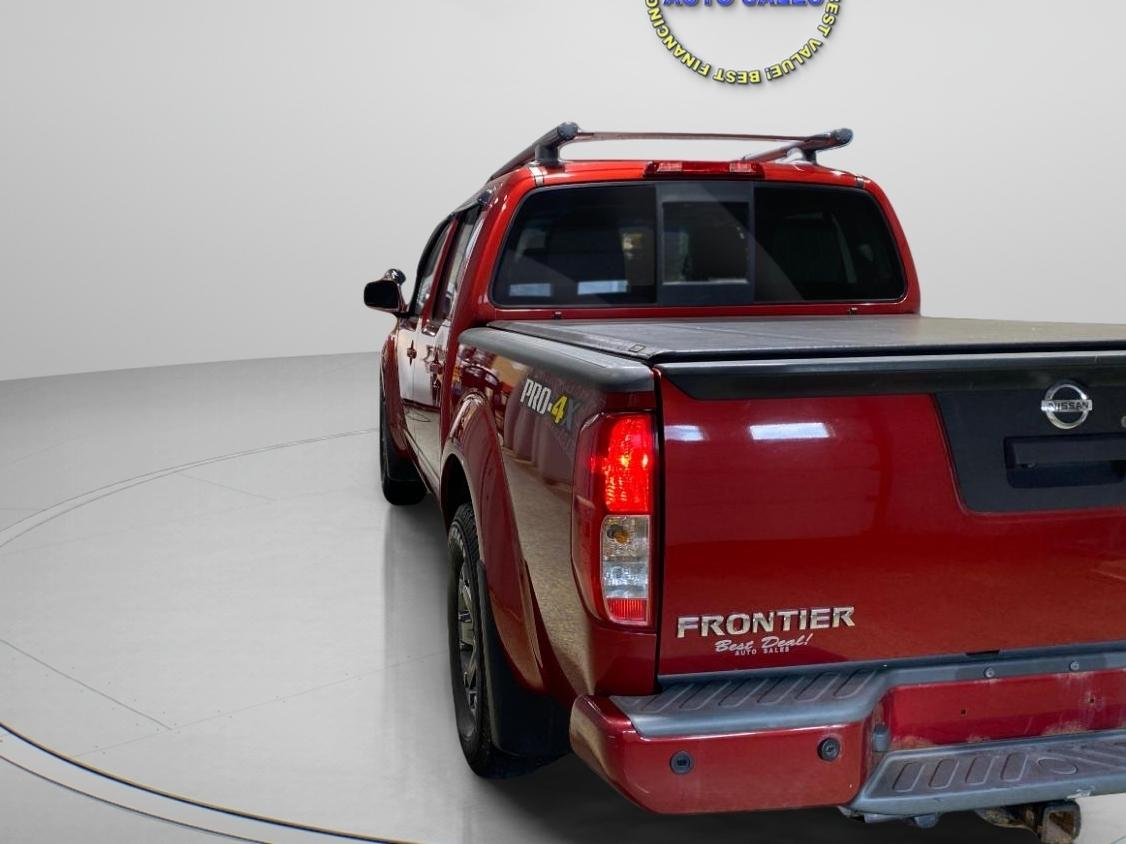 Nissan Frontier PRO-4X Crew Cab 4WD 2015