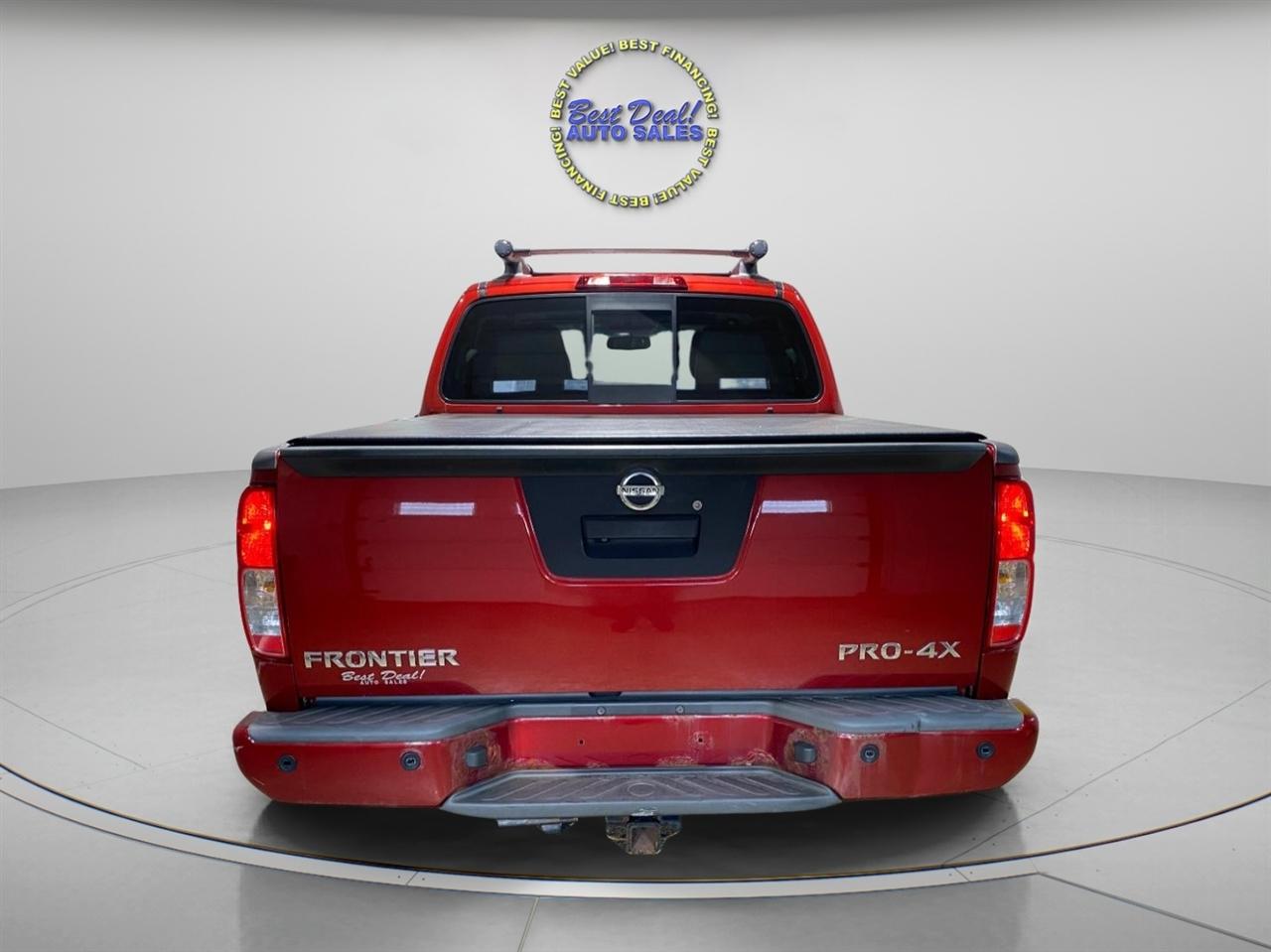 Nissan Frontier PRO-4X Crew Cab 4WD 2015
