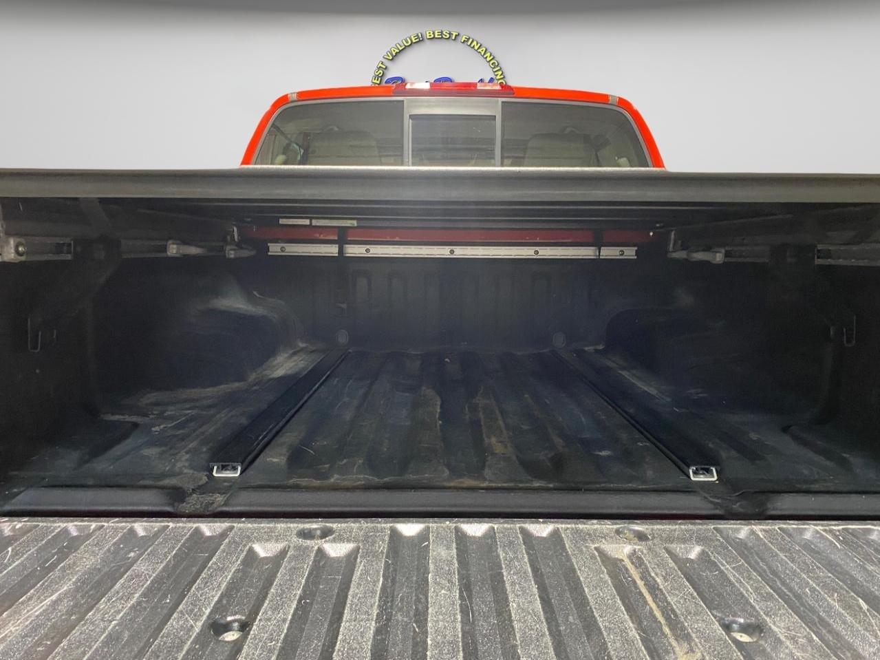 Nissan Frontier PRO-4X Crew Cab 4WD 2015