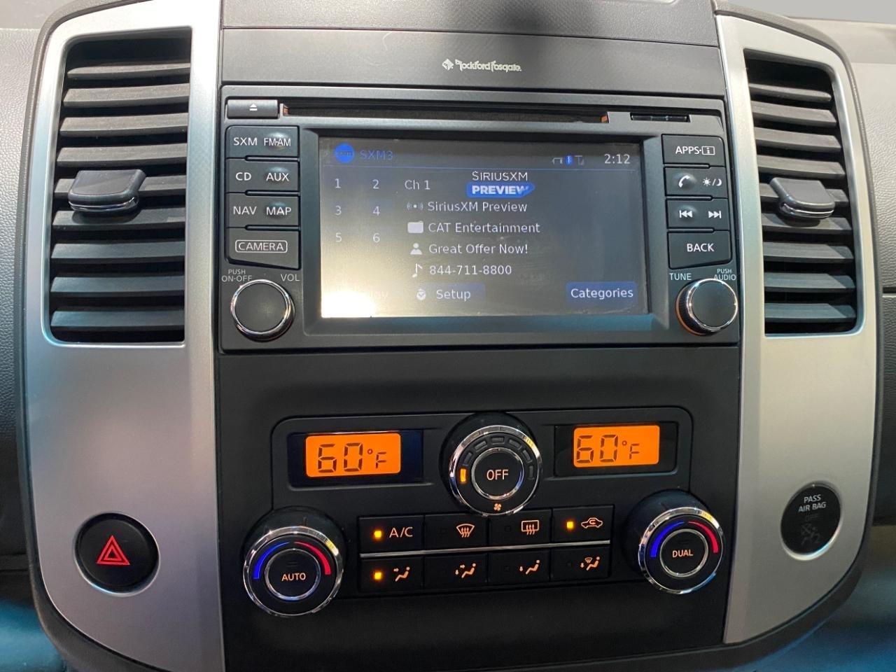 Nissan Frontier PRO-4X Crew Cab 4WD 2015