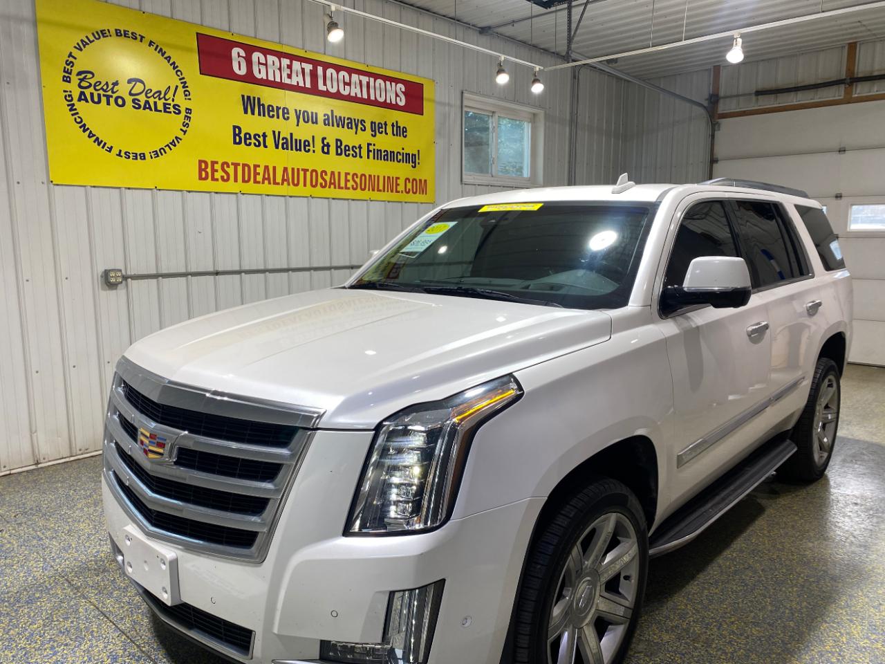 Cadillac Escalade 4WD 4dr Luxury 2017