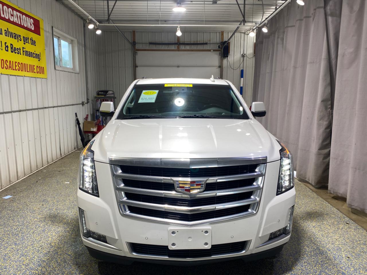 Cadillac Escalade 4WD 4dr Luxury 2017