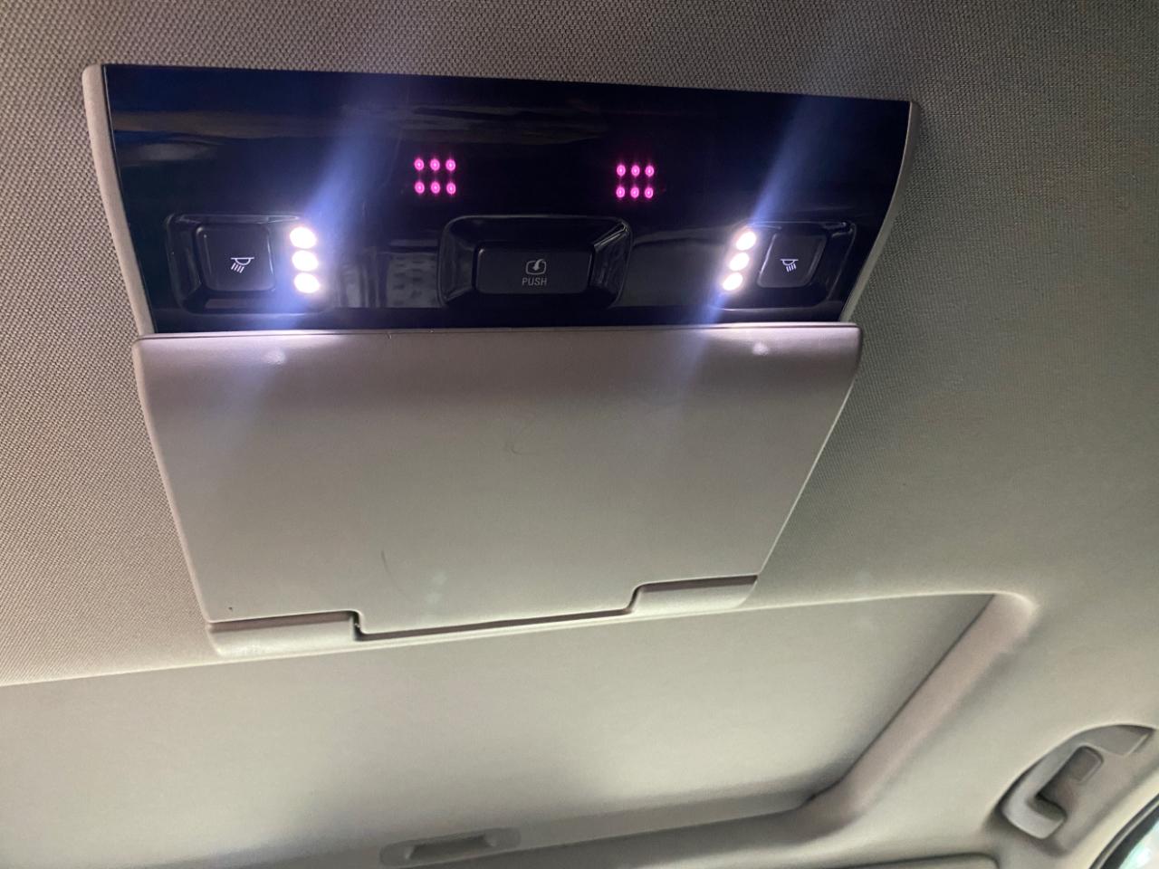 Cadillac Escalade 4WD 4dr Luxury 2017
