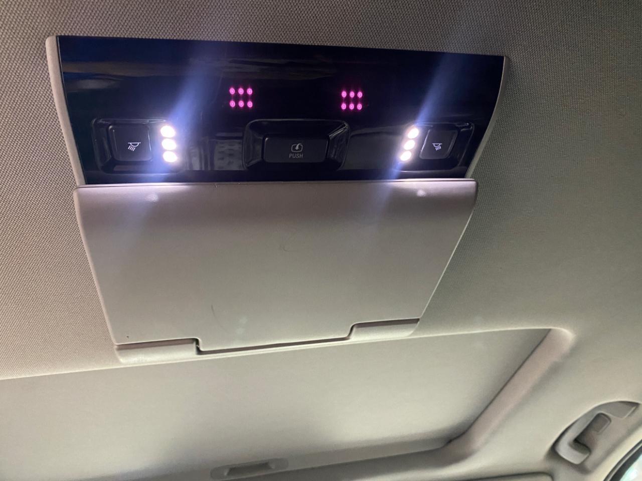 Cadillac Escalade 4WD 4dr Luxury 2017