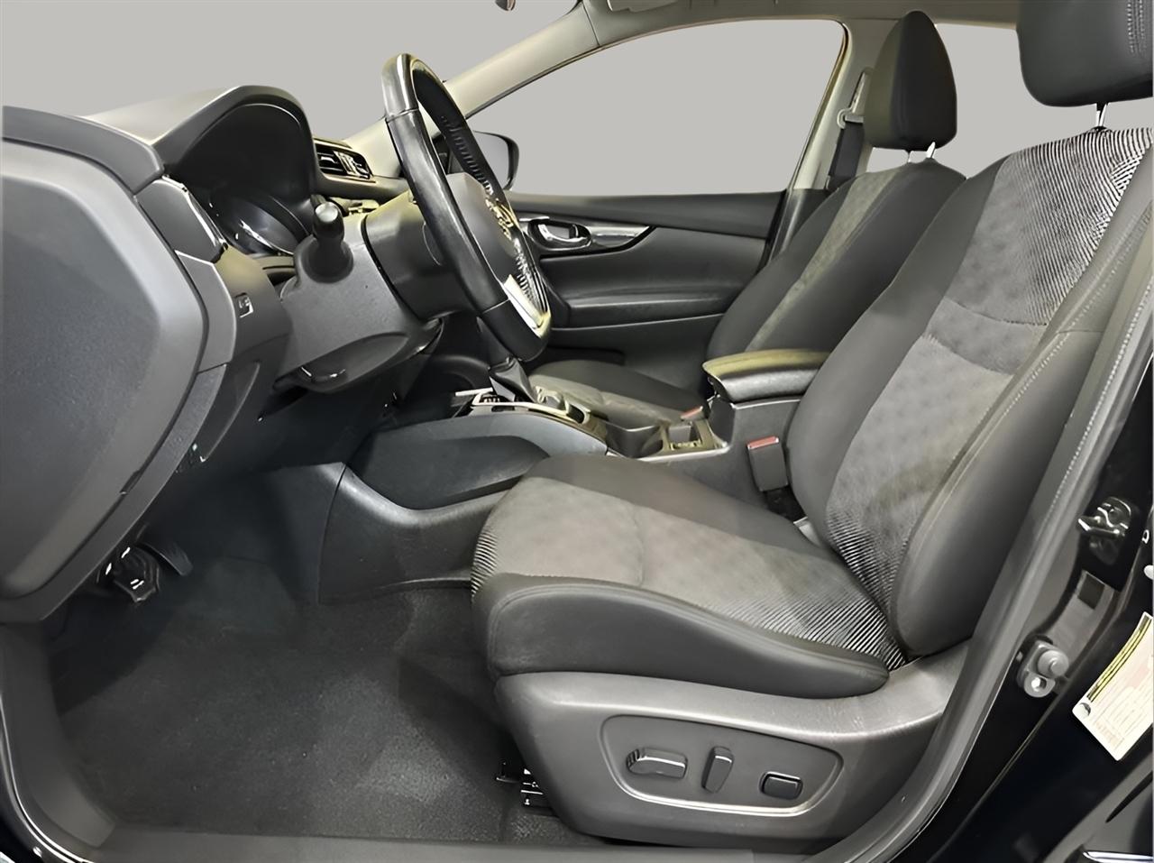 Nissan Rogue Sport SV AWD 2021
