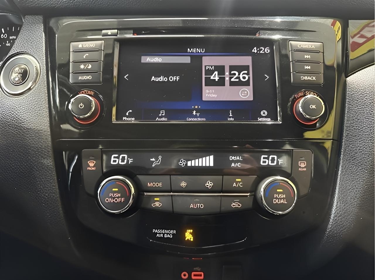 Nissan Rogue Sport SV AWD 2021