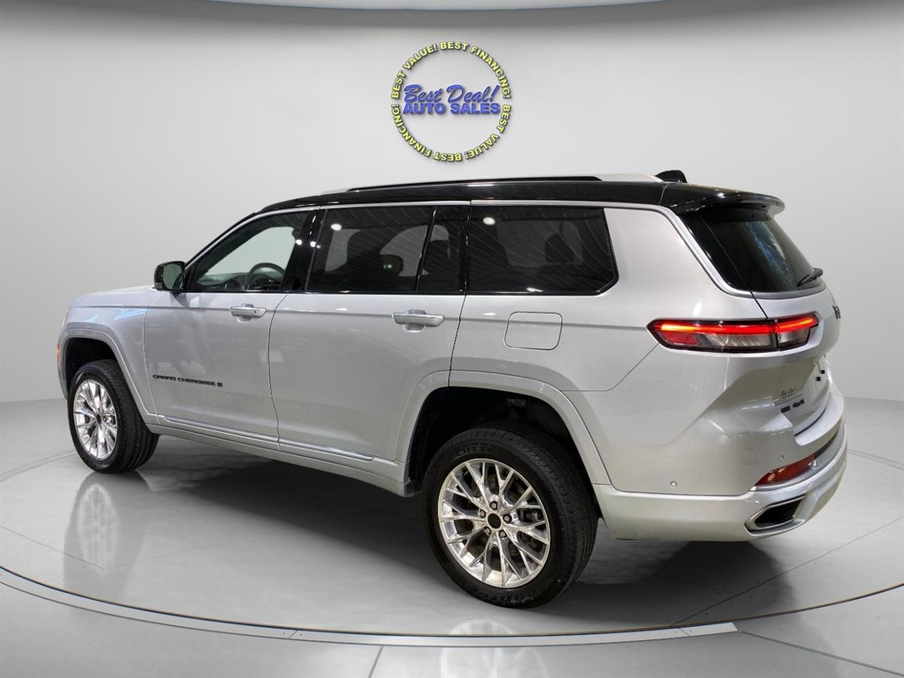 Jeep Grand Cherokee Summit 4WD 2021