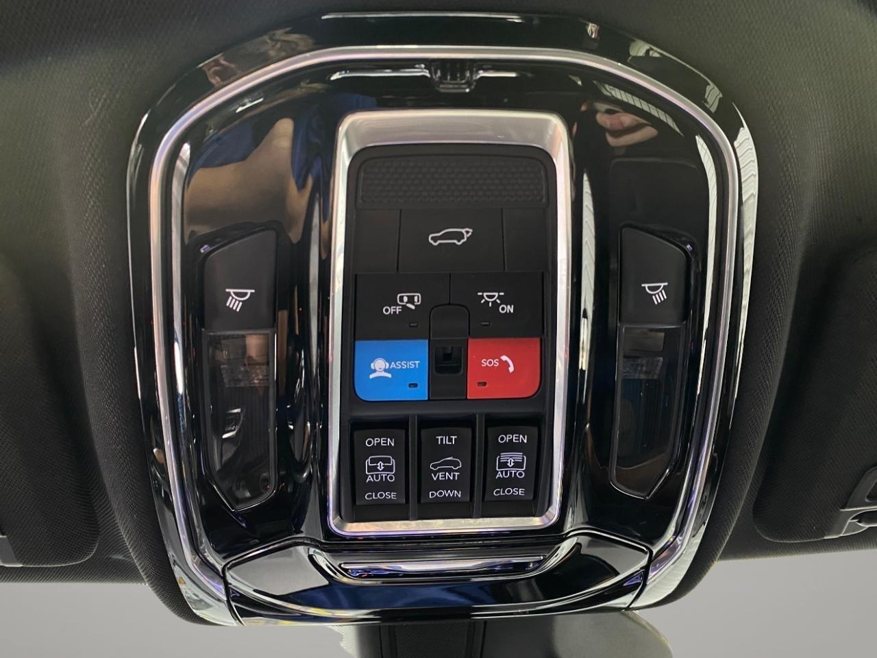Jeep Grand Cherokee Summit 4WD 2021