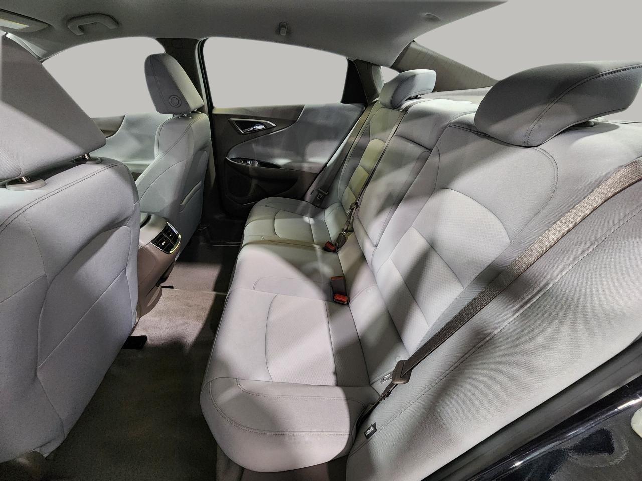 Chevrolet Malibu  2023