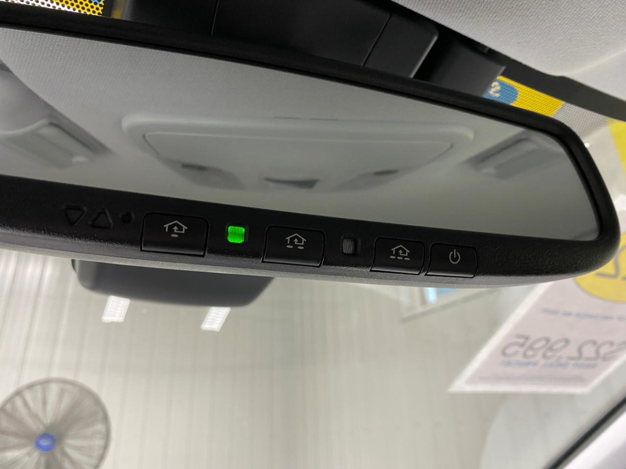 Toyota Prius LE 2022