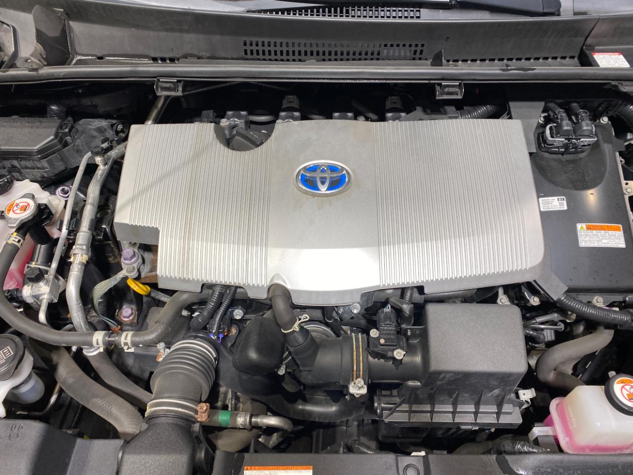 Toyota Prius LE 2022