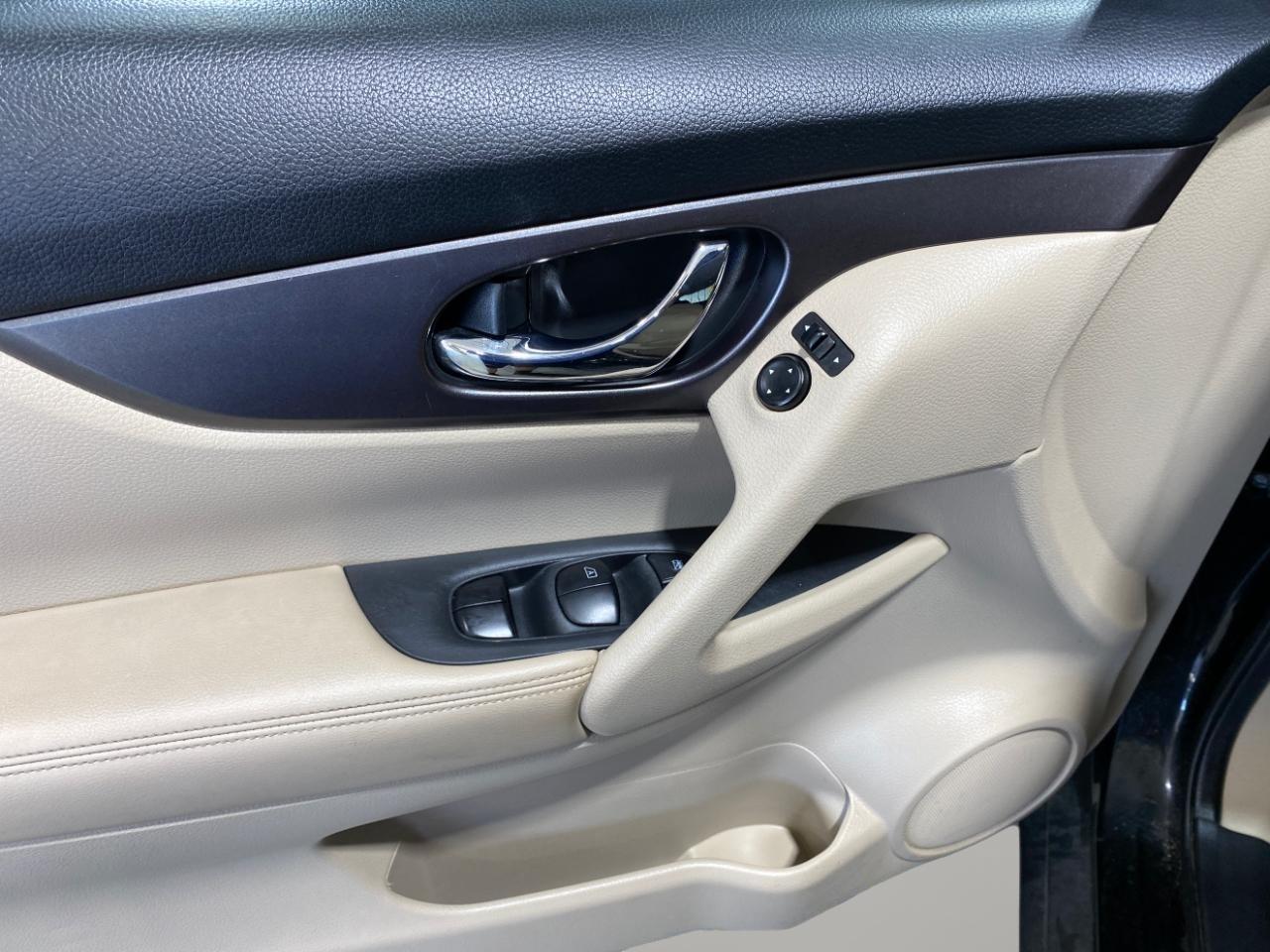Nissan Rogue SV AWD 2016